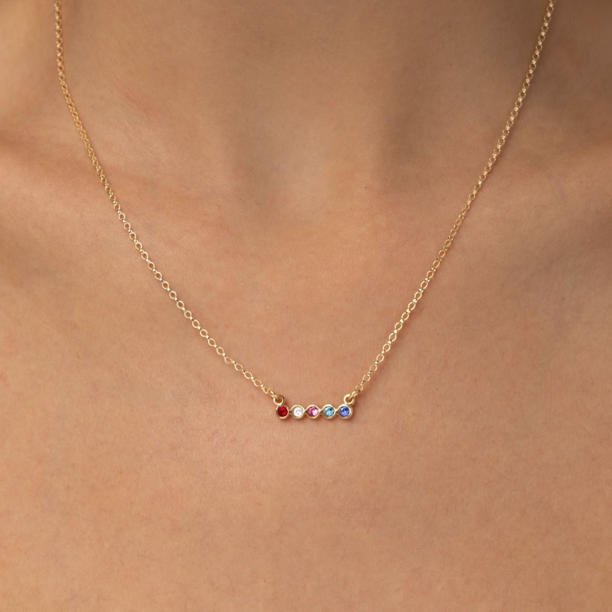 タリサ・スターズ誕生石ネックレス・横　[18Kゴールドメッキ]