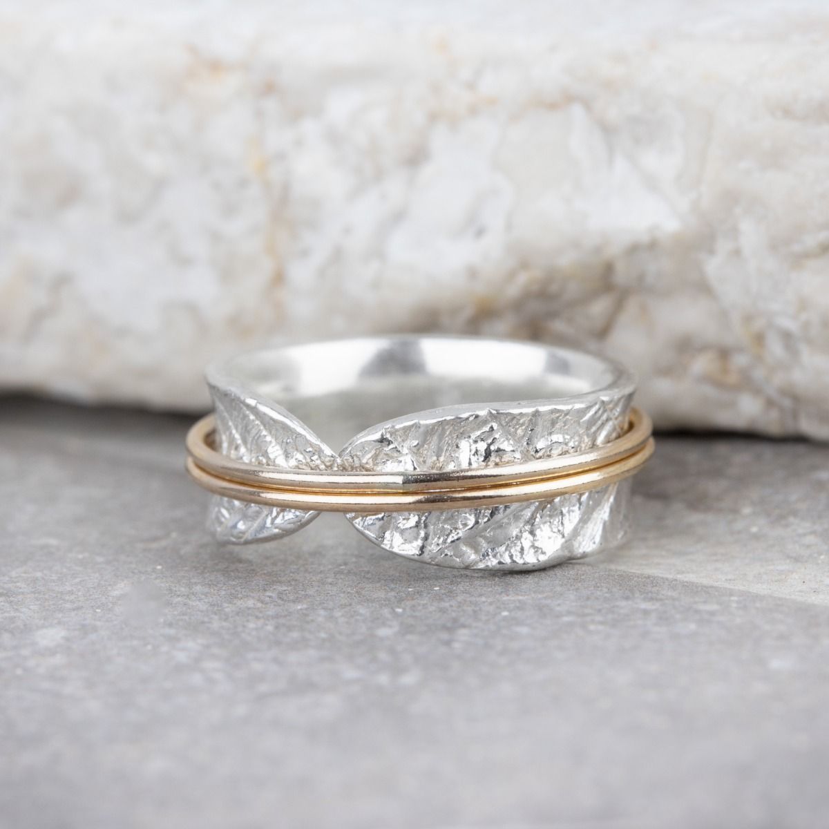 ファミリーサークル・スピナーリング[スターリングシルバー] - 2つのスピナー