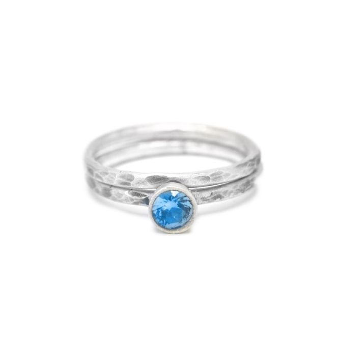 カリーナリング ・槌目仕上げビッグサークル［スターリングシルバー］