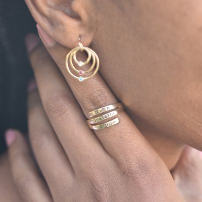 白鳥の名入れリング・3つの名前 [１8Kゴールドメッキ]