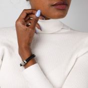 名入れブレスレット [スターリングシルバーと黒いレザー]