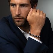 十字架付き黒いオニクス名入れメンズブレスレット