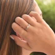 カリーナリング ・槌目仕上げスクエア［スターリングシルバー］