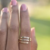 白鳥の名入れリング・3つの名前 [１8Kゴールドメッキ]