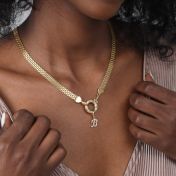 エマイニシャルクリスタル入れチャーム［ゴールドメッキ］