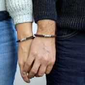 ファミリーレデイース名入れブレスレット［スターリングシルバーとナチュラルレザー］