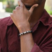 イーヴルアイ黒いオニクス名入れメンズブレスレット[スターリングシルバー]