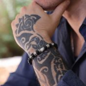 ファミリーツリー黒いオニクスメンズ名入れブレスレット