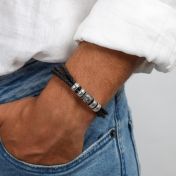 ハムサ黒いレザーブレスレット・ブラックレザーとスターリングシルバー