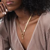 クリスタル付きハートチャーム［ゴールドメッキ］