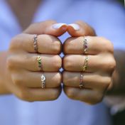 心の絆リング・ノット　[18K金メッキ]