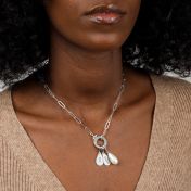 ラージドロップ名入れチャーム［スターリングシルバー］