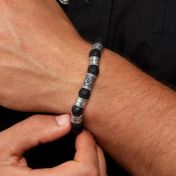 イーヴルアイ火山岩メンズ名入れブレスレット