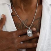 クロスペンダント刻印メンズネックレス ・ スターリングシルバー