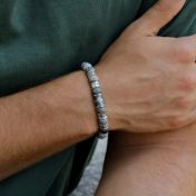 黒い十字架付きピカソジャスパーメンズ名入れブレスレット