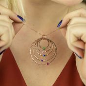 愛の世界誕生石ハンマーテクスチュア・ネックレス［ローズゴールドメッキ］