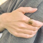 白鳥の名入れリング・４つの名前 [１８Kゴールドヴェルメイユ]