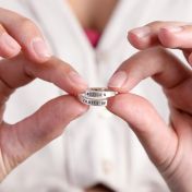 白鳥の名入れコーディネート付きリング［スターリングシルバー］