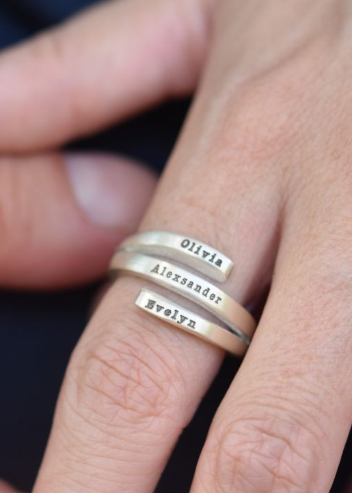 Swan Name Ring - 3 Names [Sterling Silver]